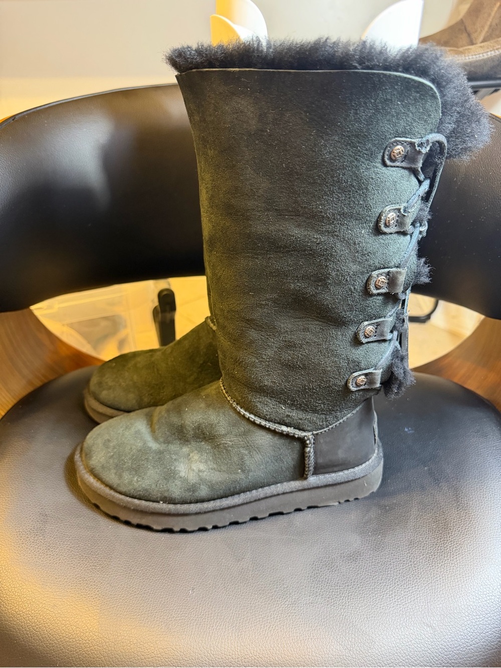 UGG Kristabelle Tall Leather LaceBack Boot Black w Blk Shearling Lining Size 6